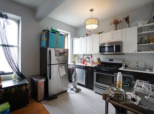 17-34 Menahan St #3A, Ridgewood, NY 11385