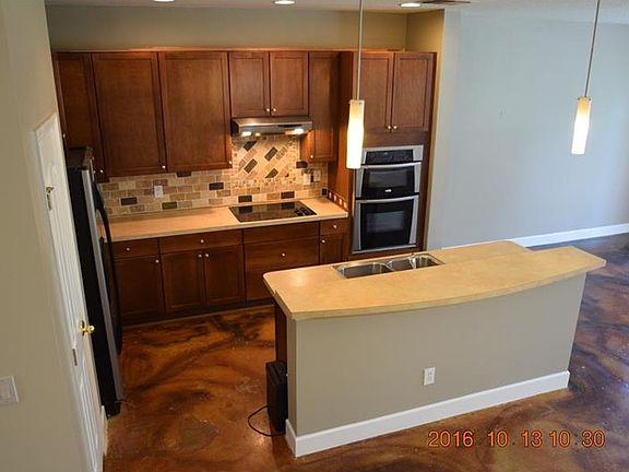 3rd image of 439 Penny Royal Pl