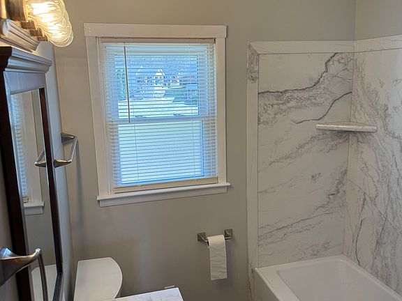 5th image of 1007 Harley Dr