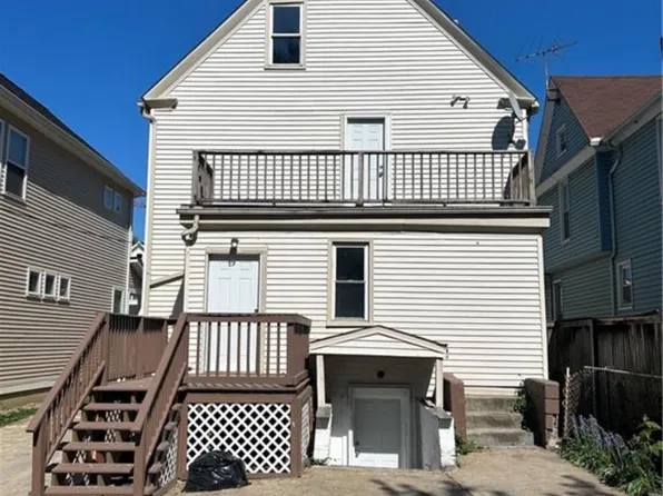 2186 E 97th St, Cleveland, OH 44106