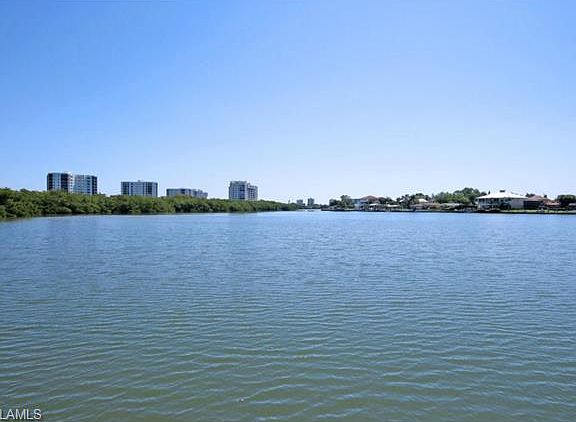 5th image of 22521 Buccaneer Lagoon St