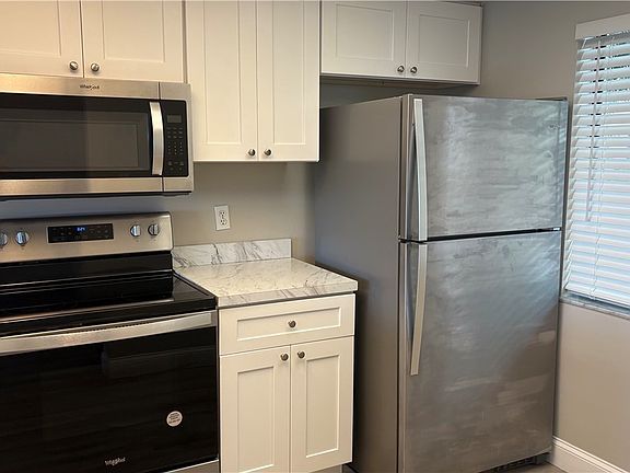 2nd image of 11060 Caravel Cir APT 105