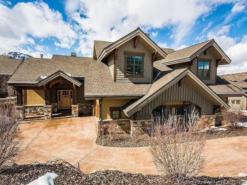 1st image of 2659 Eagle Cove Dr #104