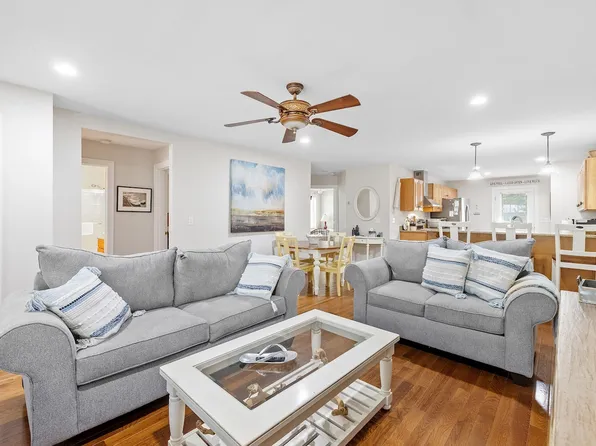 48 Heath Rd Floor 1-ID1532214P, Kennebunk, ME 04043