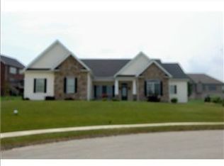 211 Woodcrest Ct, Harrison City, PA