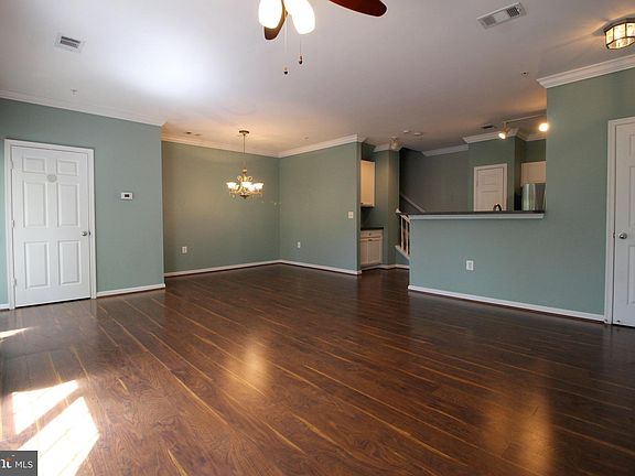 5th image of 11379 Aristotle Dr #10306