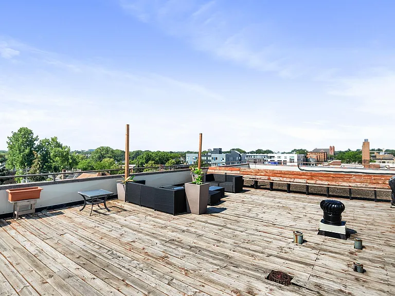 504 W Franklin Ave #2C — Photo 14