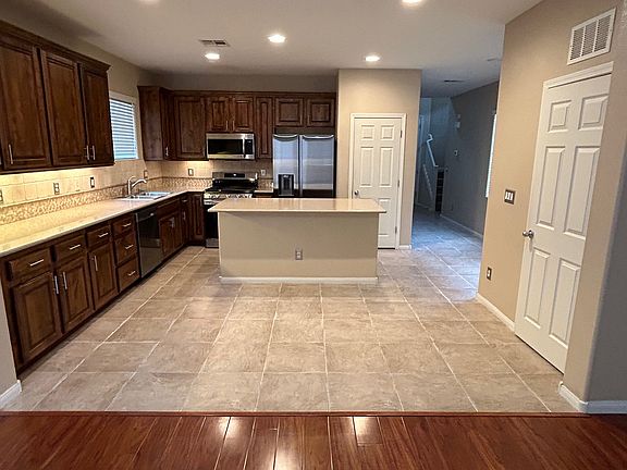 4th image of 3325 Villa Campania Ct