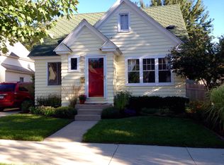 23 E 17th St, Holland, MI