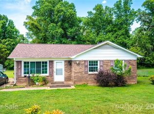 1105 13th St NW, Conover, NC 28613