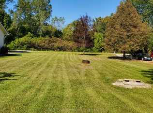 8275 Goosemarsh Line, Lambton Shores, ON N0M1T0