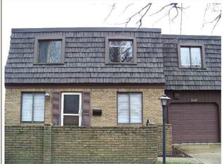 9080 N Church Dr UNIT 20 B, Parma Heights, OH 44130