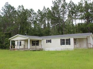 8351 River Rd, Jesup, GA 31546