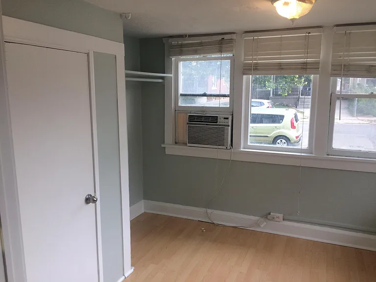 764 S Windsor St #2 — Photo 8