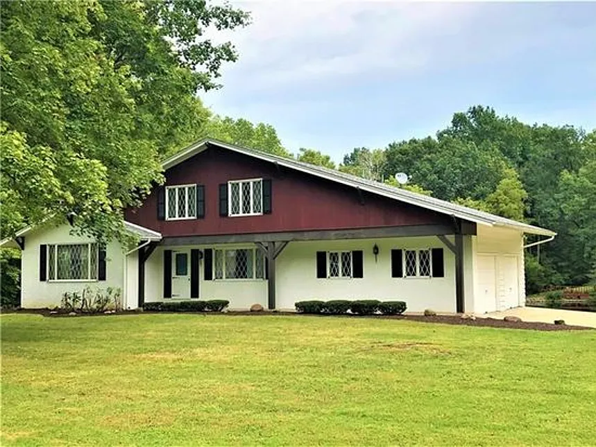 185 Landau Dr photo 1