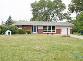 1446 Conneaut Ave, Bowling Green, OH 43402