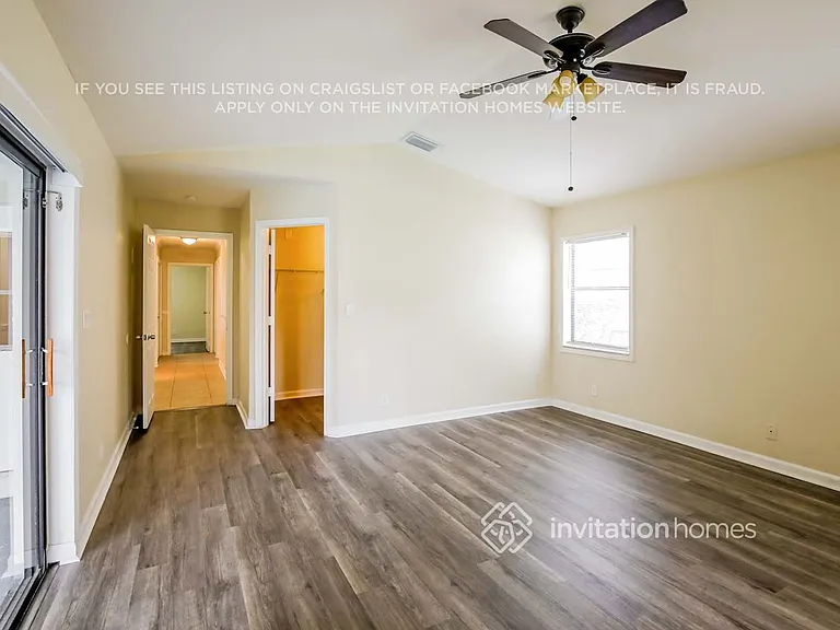 5166 NW 99th Way — Photo 9