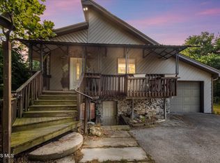 5160 Black Rd, Monclova, OH 43542