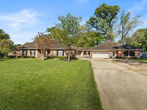 57 Timberlane St, Texarkana, TX 75501