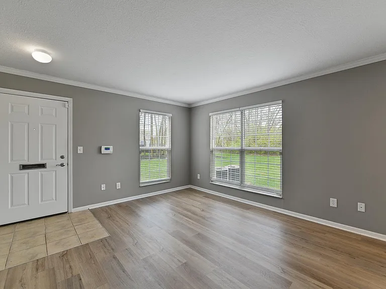 Heritage Glen — Photo 29