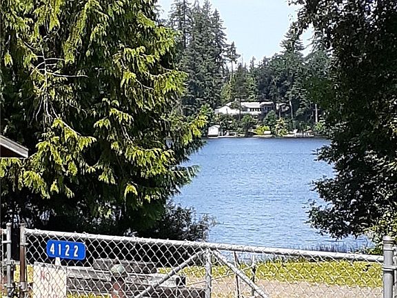 4th image of 44 121st Ave SE