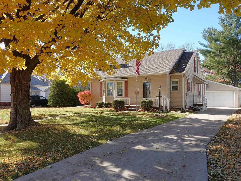 1st image of 808 Brown Ave