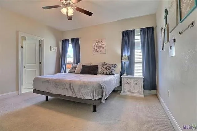 10832 Moss Pointe Dr — Photo 6