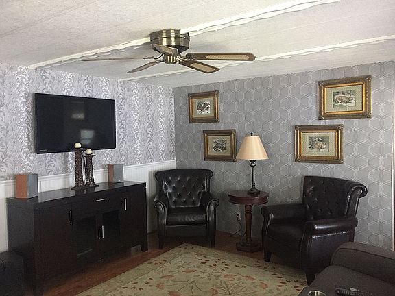 3rd image of 329 Serena Ct
