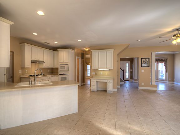 3rd image of 549 White Stone Way