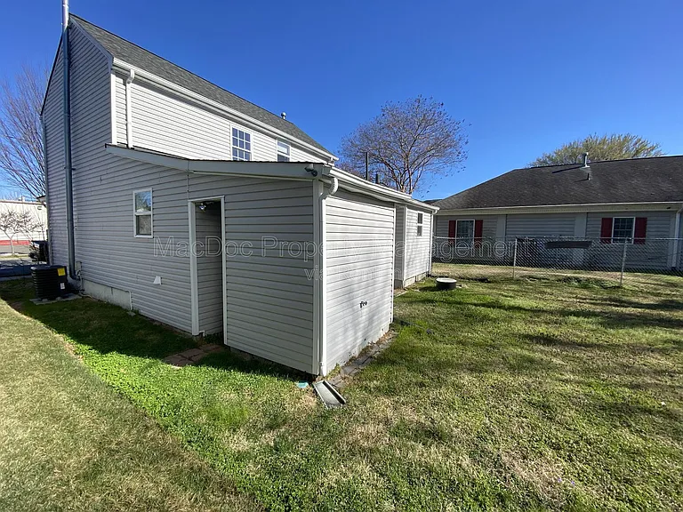 1414 Princess Anne St — Photo 23
