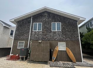 18 19th St, Surf City, NJ 08008