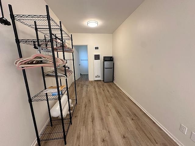 2nd image of 919 18th St #G