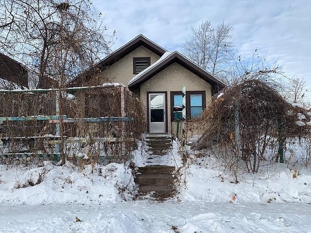 1st image of 2631 Oliver Ave N