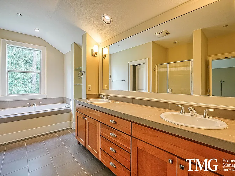 10424 SW Windwood Way — Photo 29