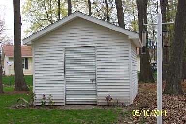 3rd image of 5585 Cozy Point Dr
