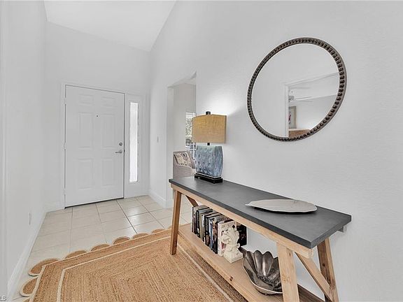 4th image of 1970 Willow Bend CIR #6-202
