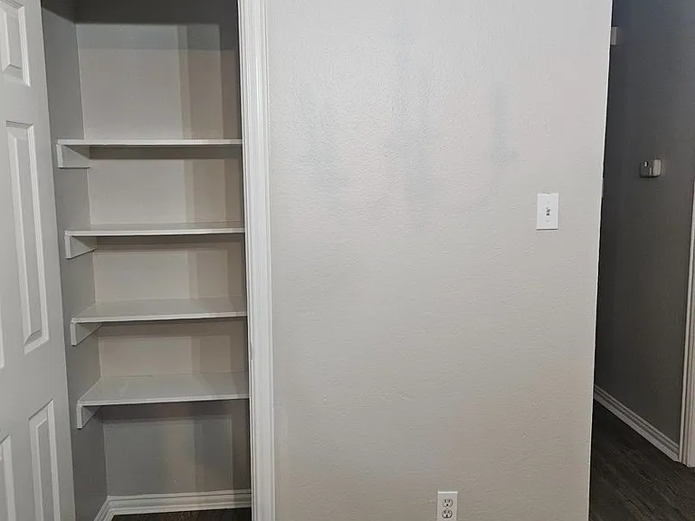 1702 Stalcup Rd #100 — Photo 1