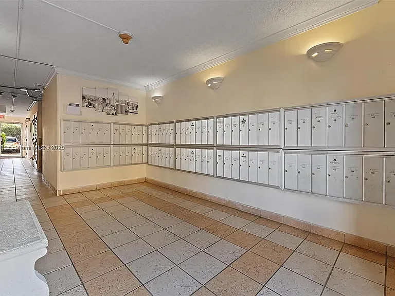 4801 NW 7th St #10916 — Photo 10