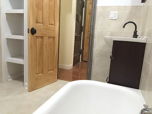 Rented by (Legacy) NY Quality Living Uptown | media 3