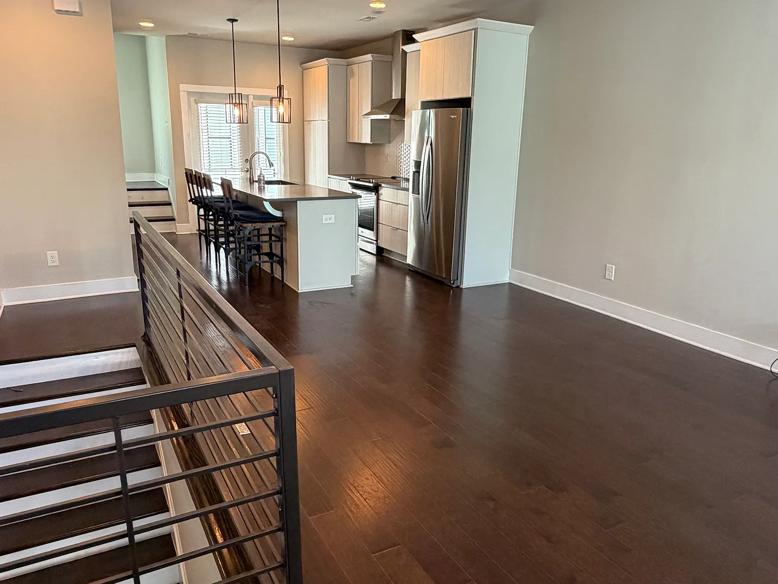2 bed, 2.5 bath, 1226 sqft, $2,300 — Photo 4
