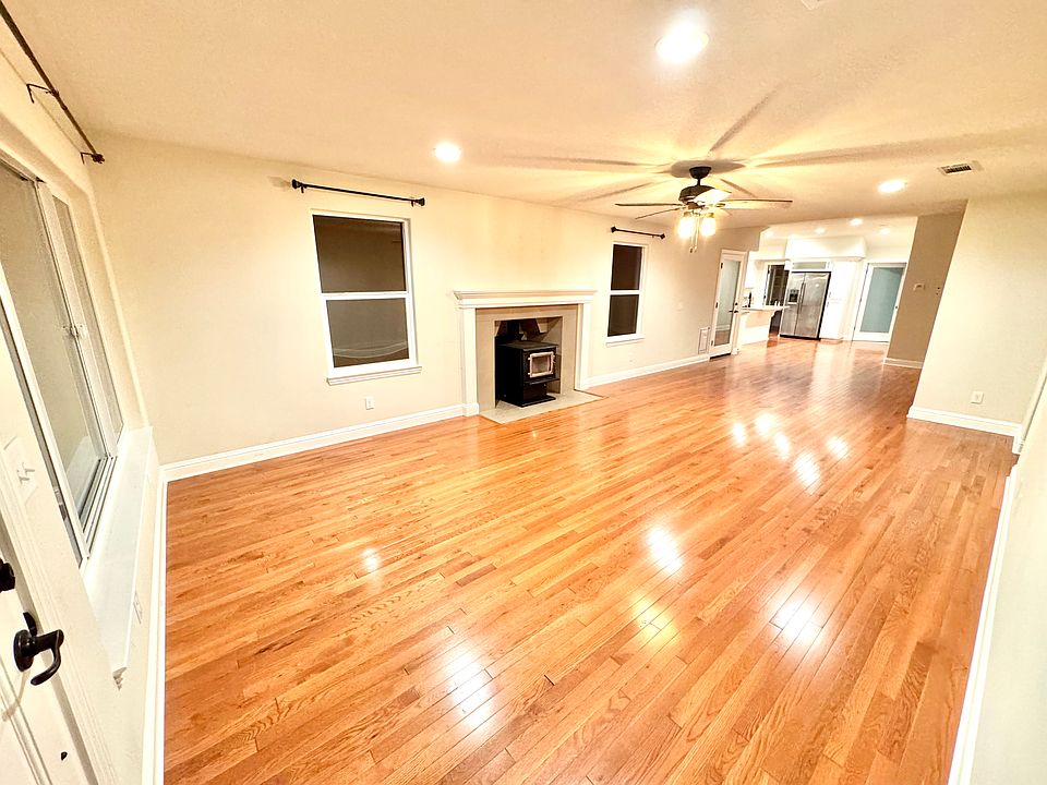 1st image of 7692 Cone Ave