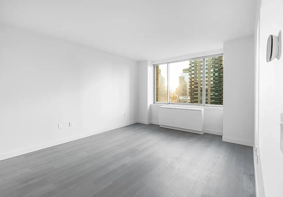 101 W End Ave #14Z