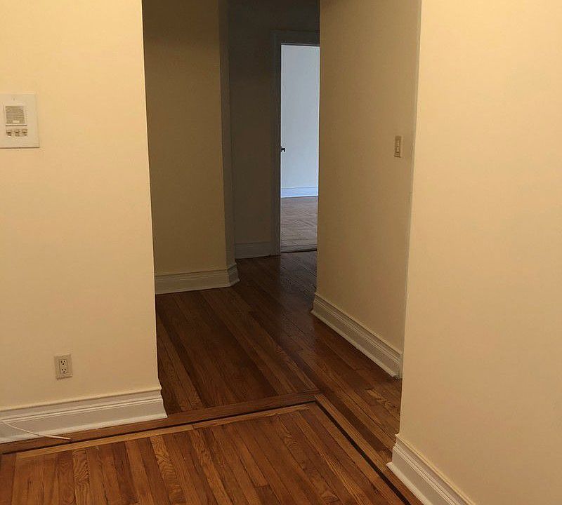 1st image of 4309 47th Ave APT 2A