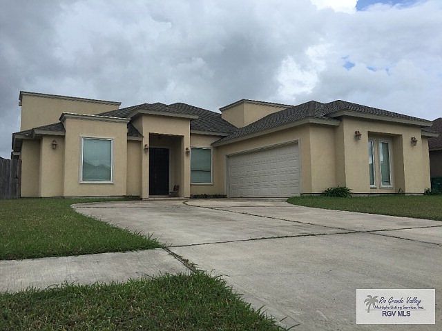 1st image of 3270 Hubert Dr