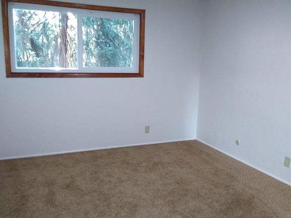 4th image of 1375 W 8th Ave #10