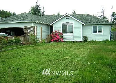 1958 E Camano Drive photo 1