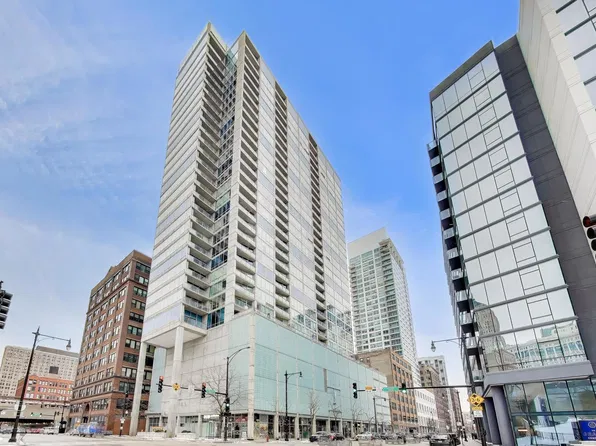 611 S Wells St #1905, Chicago, IL 60610