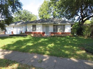 8014 Longridge Dr, Houston, TX 77055