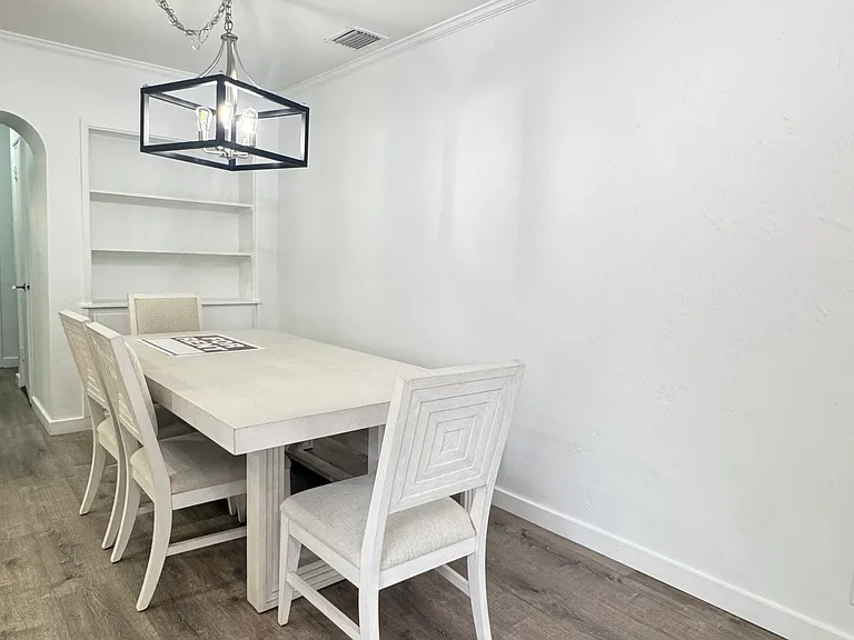 1413 SW 20th St #1 — Photo 11