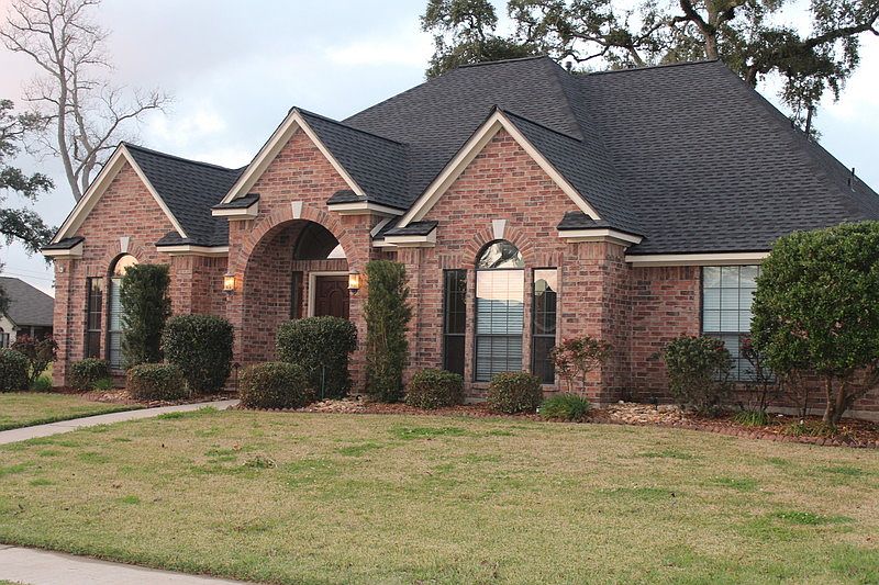 1st image of 104 Canyon Oak Dr